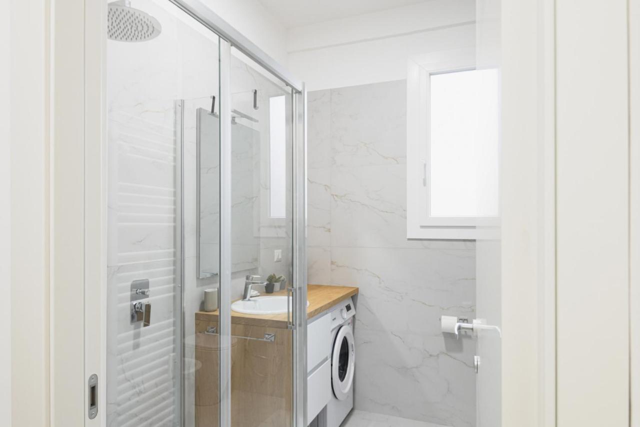 Апартаменти Easylife - Oasi Chic Pochi Passi Dai Navigli Мілан Екстер'єр фото
