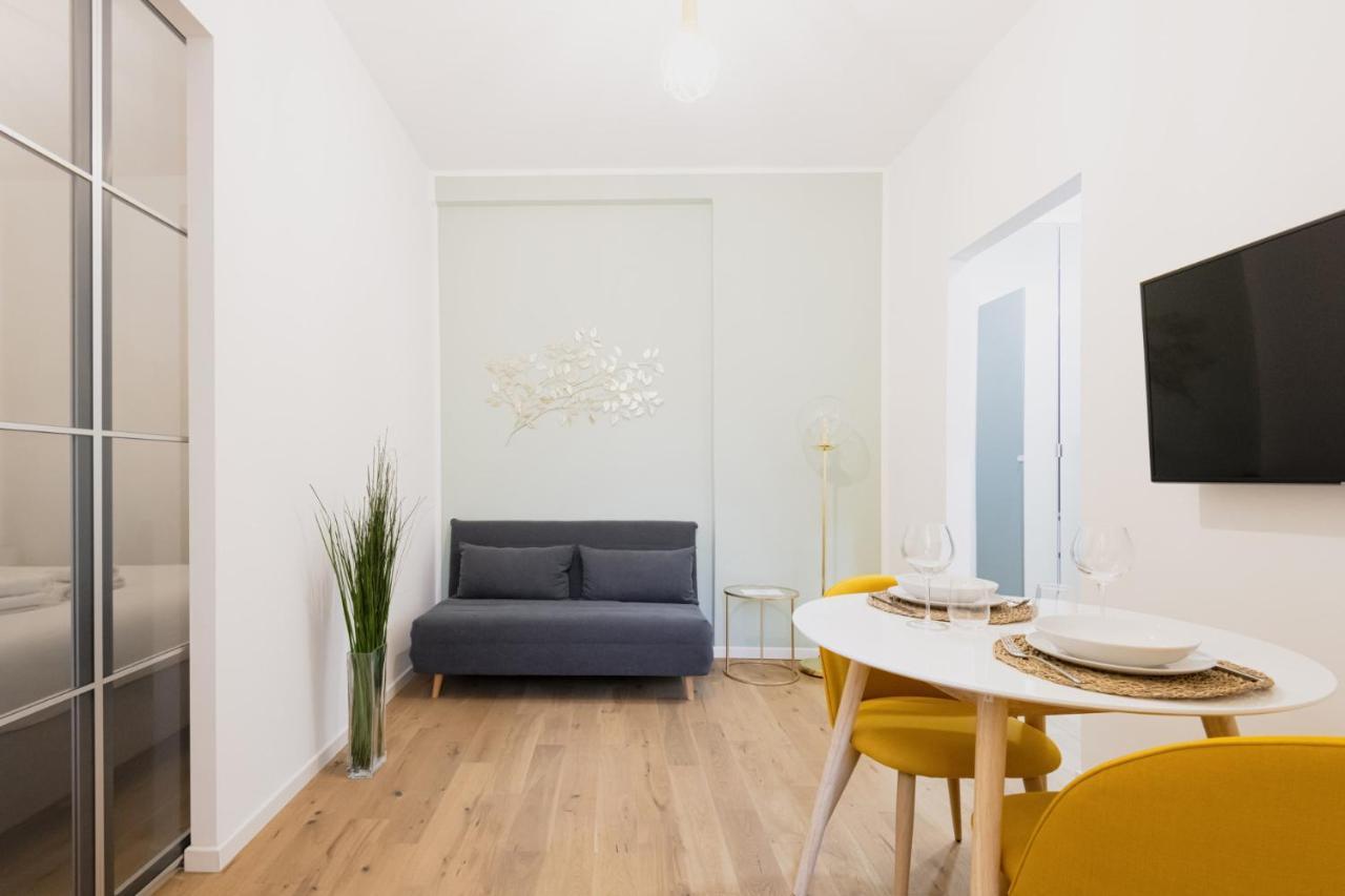 Апартаменти Easylife - Oasi Chic Pochi Passi Dai Navigli Мілан Екстер'єр фото